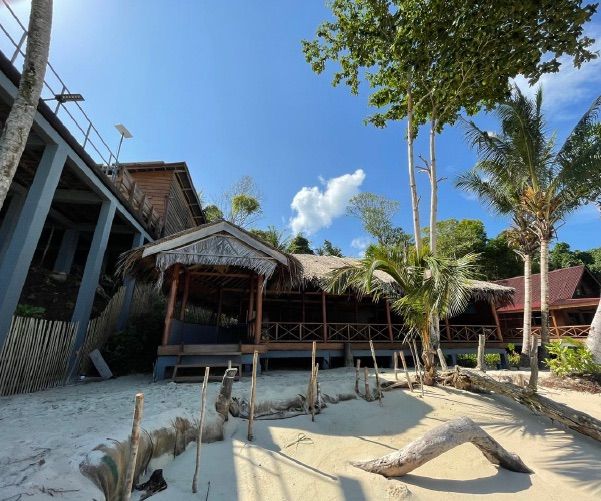 Sunset Surf Villas photo 14