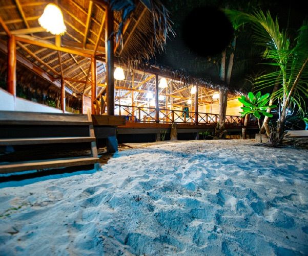 Sunset Surf Villas photo 31